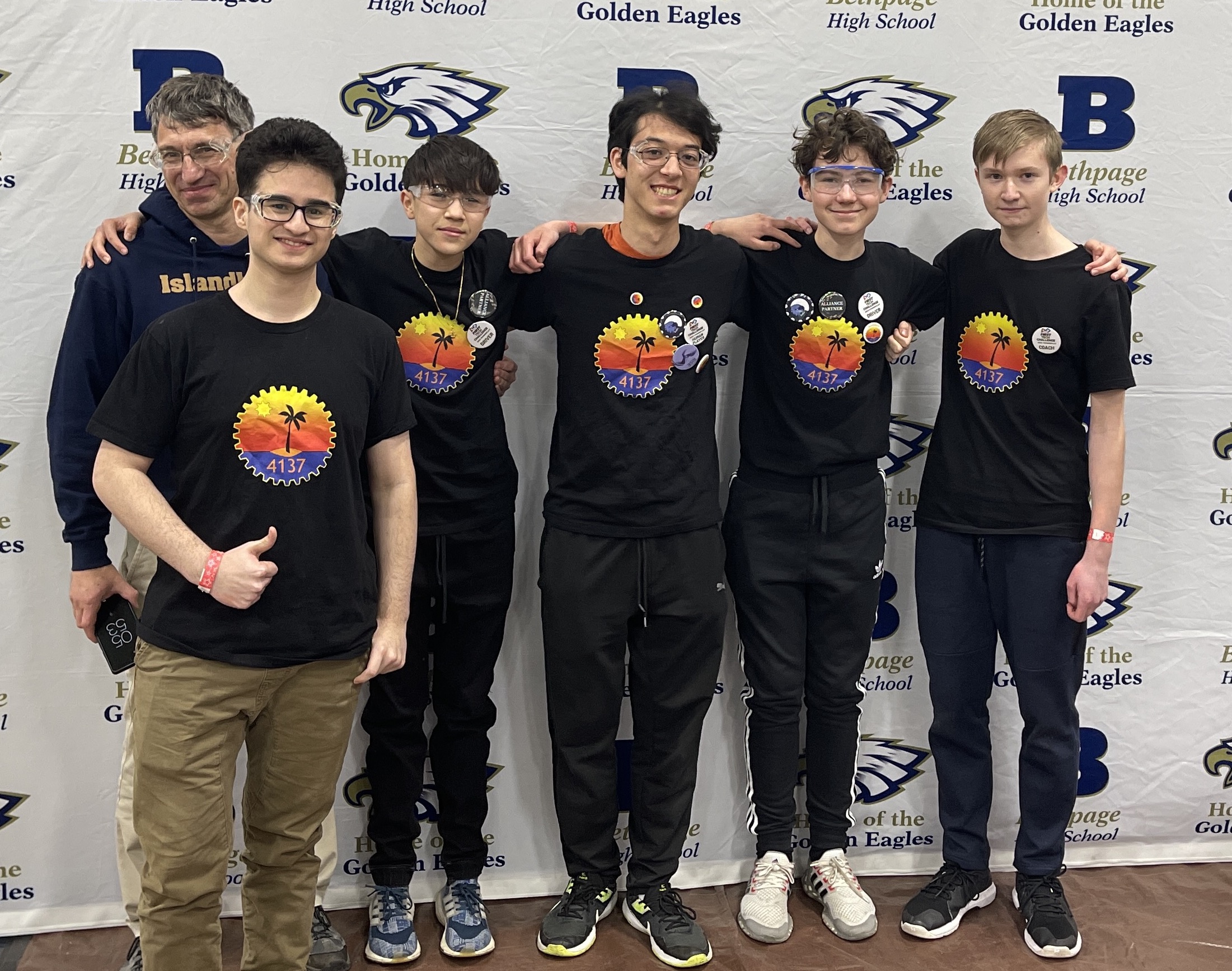 FTC 4137 Islandbots robotics team Maker Picture