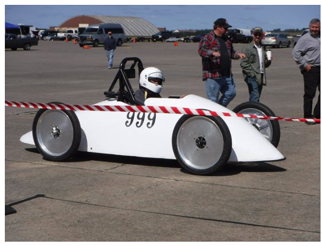 The recreation of the Baker Torpedo Kid, a 1903 electric race car - exhibit detail 4